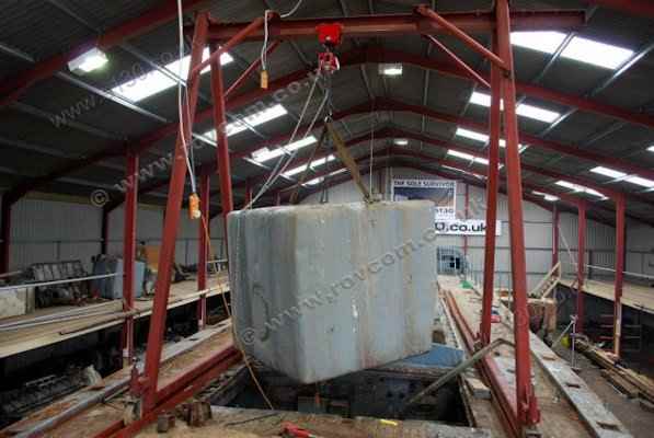 S130 - Removing one of the bunker tanks